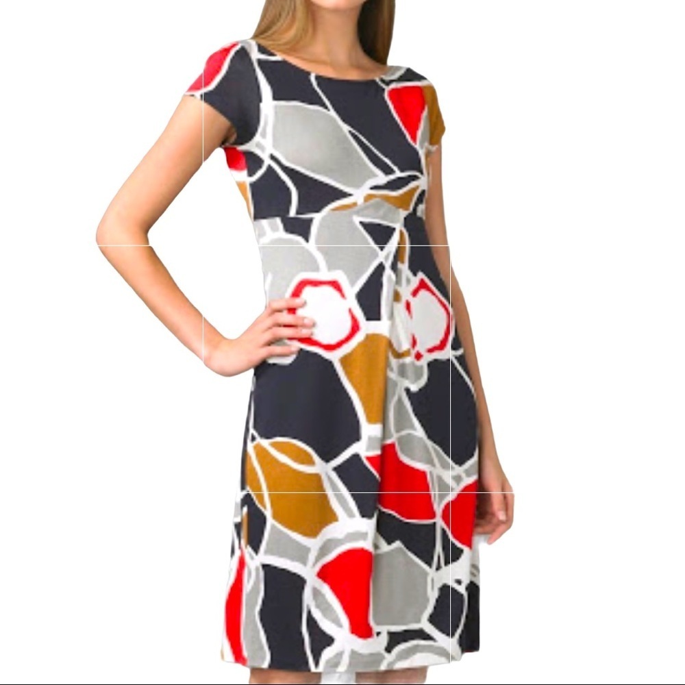 Diane Von Furstenberg red, black plunge back, gathered front Size 4